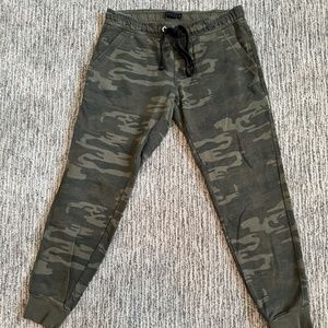 Sanctuary joggers